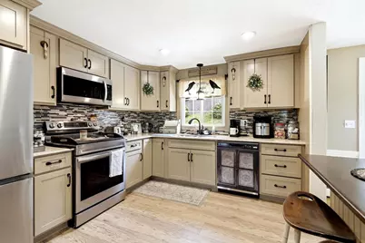 107 Colony, East Longmeadow, MA 01028 - Photo 20