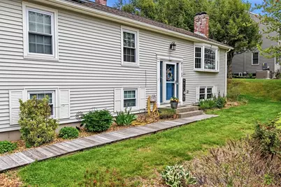 107 Colony, East Longmeadow, MA 01028 - Photo 12