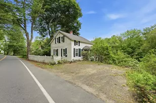 72 Park St, South Hadley, MA 01075 - Photo 2