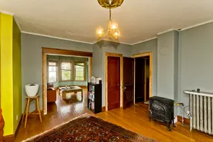 146 Beech St, Holyoke, MA 01040 - Photo 20