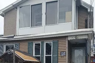 217 Cross St, Lowell, MA 01854 - Photo 2