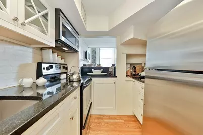 124 Beacon #F, Boston, MA 02116 - Photo 10