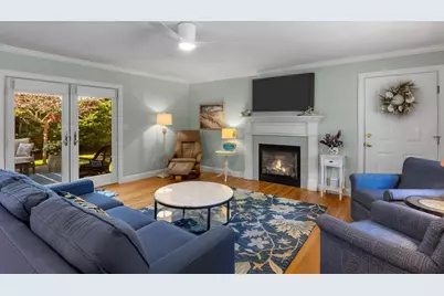 7 Park St, Harwich, MA 02645 - Photo 10