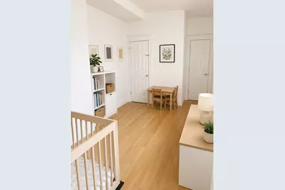 275 W 5th St #2, Boston, MA 02127 - Photo 6