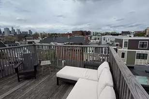 275 W Fifth St, Boston, MA 02127 - Photo 16
