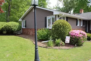 225 Braemoor Rd, Brockton, MA 02301 - Photo 2