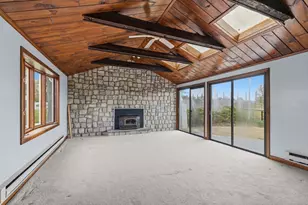 15 Mary Dr, Acushnet, MA 02743 - Photo 2