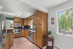 65 May St, Attleboro, MA 02703 - Photo 4