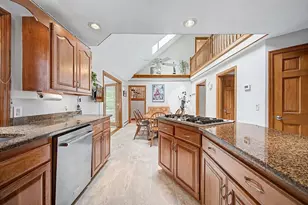 10 Benson Rd, Hopkinton, MA 01748 - Photo 6