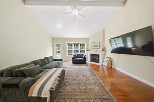 2 Williamsburg Way, Medway, MA 02053 - Photo 6
