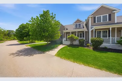 2 Williamsburg Way #2, Medway, MA 02053 - Photo 2