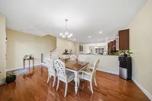 2 Williamsburg Way, Medway, MA 02053 - Photo 4