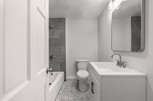 186 Marion, Boston, MA 02128 - Photo 10