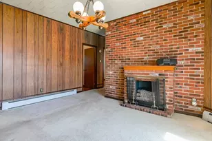 195 Brownell St, Fall River, MA 02720 - Photo 8