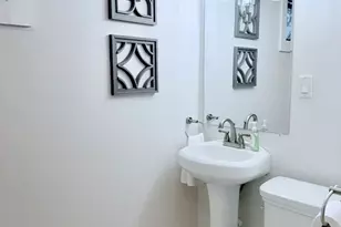 975 S Main St, Bellingham, MA 02019 - Photo 28