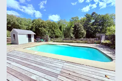 975 S Main St, Bellingham, MA 02019 - Photo 30