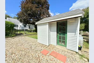 975 S Main St, Bellingham, MA 02019 - Photo 32