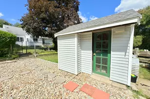 975 S Main St, Bellingham, MA 02019 - Photo 32