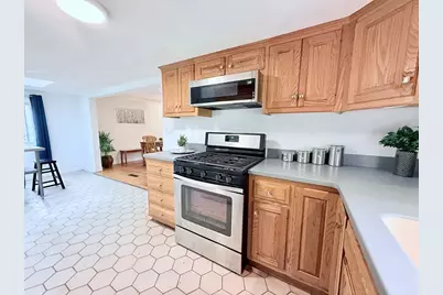 975 S Main St, Bellingham, MA 02019 - Photo 22