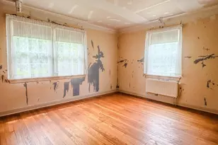24 Washburn Ave, Greenfield, MA 01301 - Photo 12