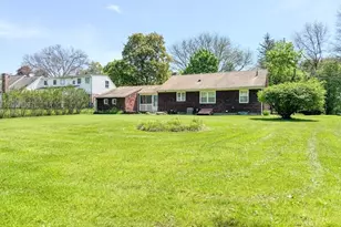 24 Washburn Ave, Greenfield, MA 01301 - Photo 38