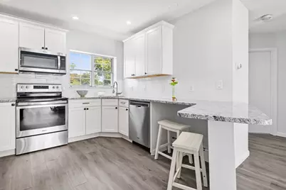 4 Robinwood Ave #8, Boston, MA 02130 - Photo 8