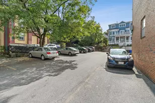 4 Robinwood Ave, Boston, MA 02130 - Photo 16