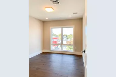 214 Market St #406, Boston, MA 02135 - Photo 8