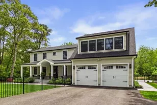 11 Vinal Ave, Plymouth, MA 02360 - Photo 2