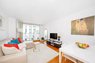 10 Museum Way, Cambridge, MA 02141 - Photo 2