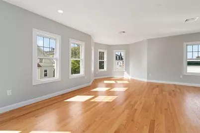 20 Alston St #20, Somerville, MA 02143 - Photo 2