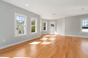 20 Alston St, Somerville, MA 02143 - Photo 2