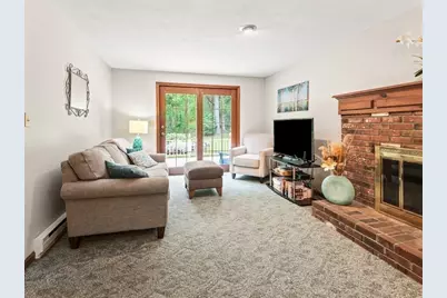 3 Oakwood Dr, Webster, MA 01570 - Photo 12