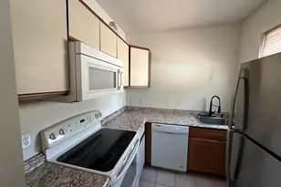 17 A Peacedale Ave, Worcester, MA 01607 - Photo 6
