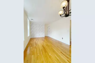 5 Grove Str #6, Boston, MA 02114 - Photo 2