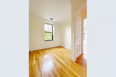 5 Grove Str #6, Boston, MA 02114 - Photo 8