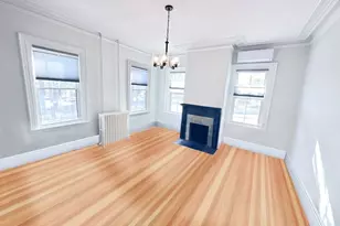 83 Thorndike St, Cambridge, MA 02141 - Photo 2