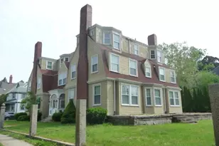 52 Ash St, New Bedford, MA 02740 - Photo 2