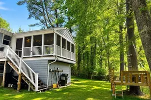 125 Craigie Cir, Carlisle, MA 01741 - Photo 16