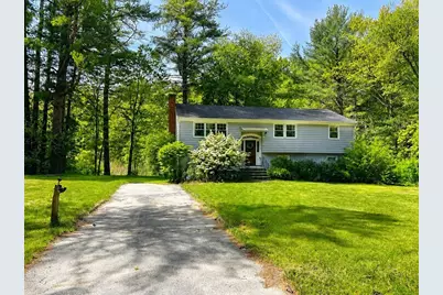 125 Craigie Cir, Carlisle, MA 01741 - Photo 2