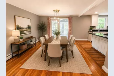 125 Craigie Cir, Carlisle, MA 01741 - Photo 4