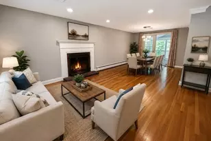 125 Craigie Cir, Carlisle, MA 01741 - Photo 6