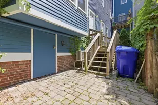 64 Sullivan St, Boston, MA 02129 - Photo 24