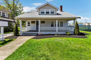 17 School St, Barnstable, MA 02601 - Photo 1
