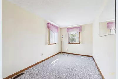 15 Transit St, New Bedford, MA 02740 - Photo 14