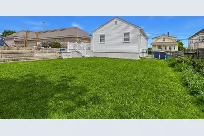 15 Transit St, New Bedford, MA 02740 - Photo 22