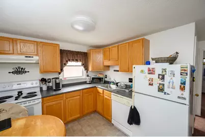 1225 Sea St, Quincy, MA 02169 - Photo 4