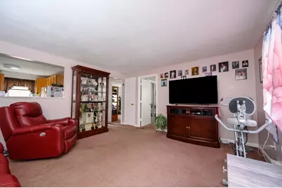 1225 Sea St, Quincy, MA 02169 - Photo 12