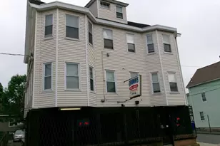 38 Adams St, Taunton, MA 02780 - Photo 4
