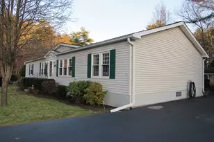 2 Heather Ln, Carver, MA 02330 - Photo 2
